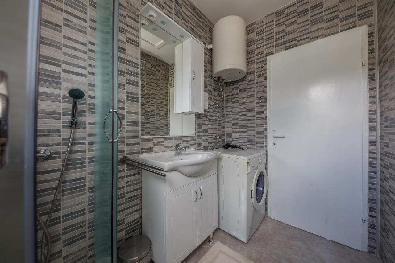 Apartman Adriatic Kaštela Kültér fotó