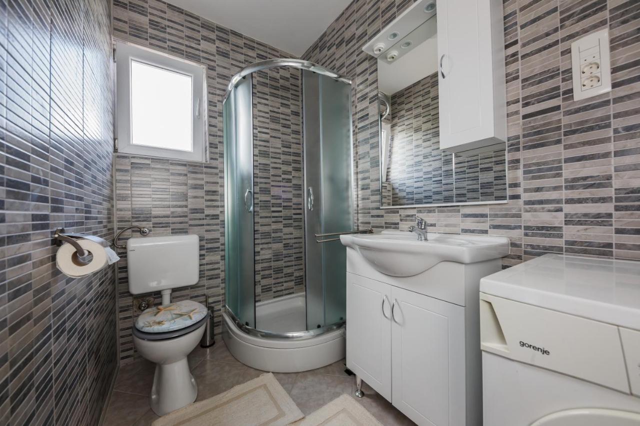 Apartman Adriatic Kaštela Kültér fotó
